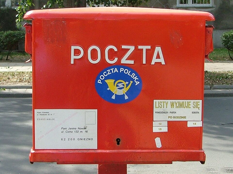 Czerwona skrzynka na listy