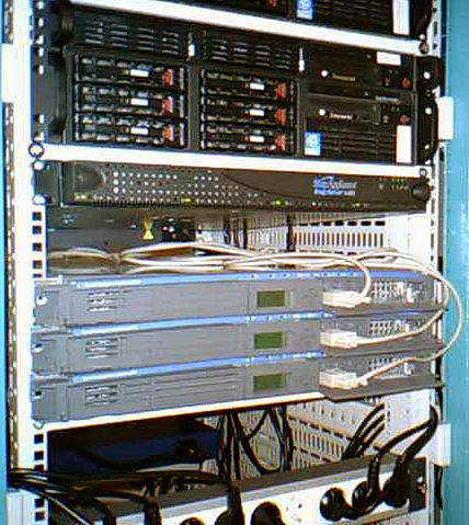 Szafa z serwerami